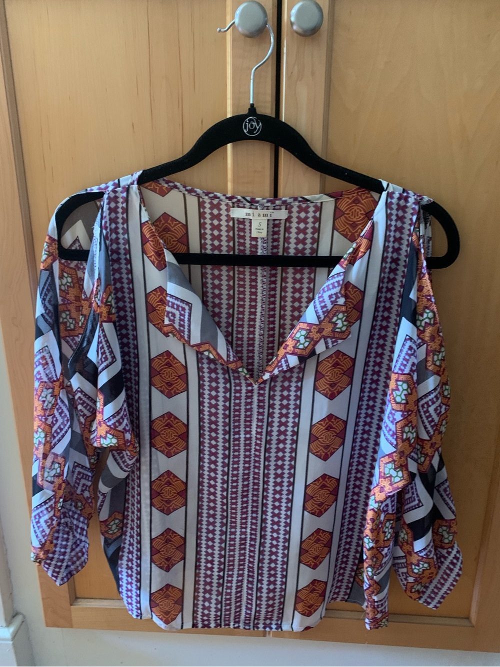 miami Purple, Orange and White Cold-Shoulder Geometric Blouse Size S